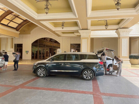 Private 7-seater car for rent with a driver in Ho Chi Minh City